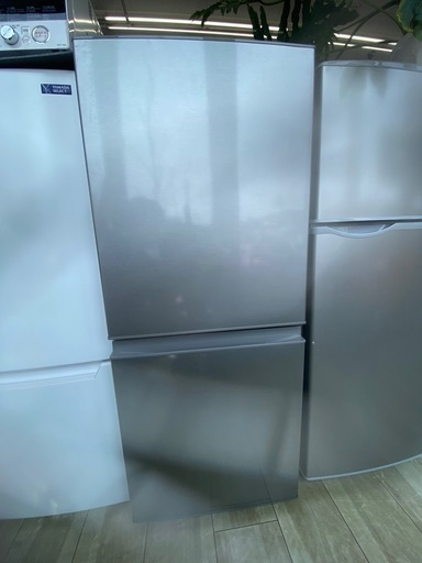 AQUA 126L冷凍冷蔵庫:2020年製【リサイクルフカツ岡崎倉庫店】250701NA-3