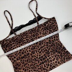 トップス キャミソール ヒョウ柄 SHEIN シーン トップスのみ パンツは付属しません 送料無料の画像