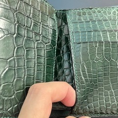 クロコダイル折財布の画像