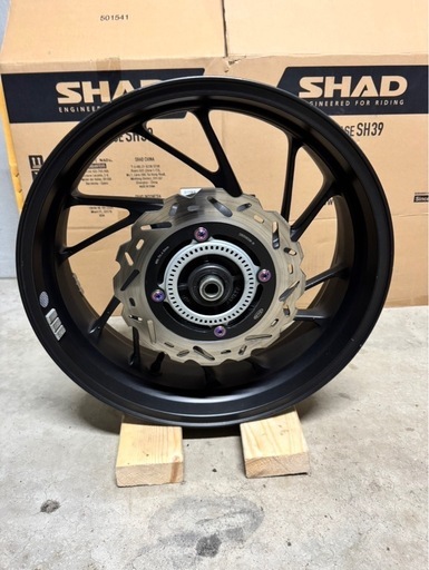 ホンダ CBR650F用 リアホイール