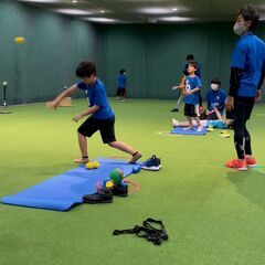 子育て経験もキャリアに！笑顔と体を動かすお仕事。スポーツインストラクター補助の画像