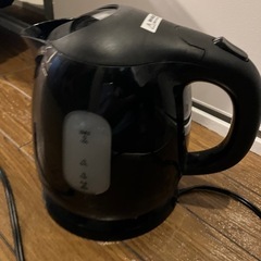 アイリスオーヤマ　電気ポットの画像