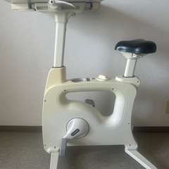 エアロバイク（デスク付き）差し上げますの画像