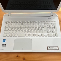 dynabook T75 PT75PWS-HHA3の画像