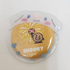 BTS SUGA グッズセット SHOOKY 缶バッジ2個＆メモ帳セット 未使用 BT21 シュガ シュキ アーミー 推し活の画像