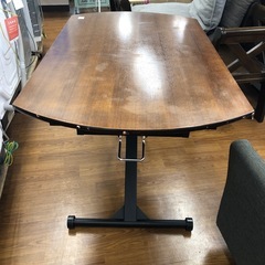 東馬　昇降テーブル　　ブラウン　【トレファク　川越店】の画像