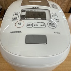 ◎早い者勝ち！TOSHIBA真空IH炊飯器 RC-10VRP 5.5合炊 人気の白色 2020年製の画像