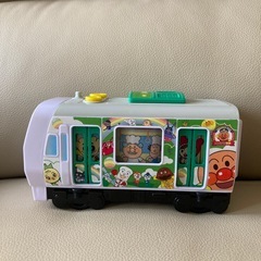 アンパンマン　電車のおもちゃ