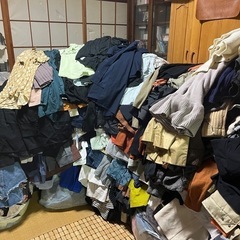 1着100円　メンズ　レディース　自宅フリーマーケット^_^ 夏服　大量入荷！！の画像