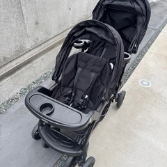 2人乗りベビーカーの画像