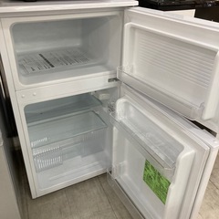 取りに来れる方限定！Comfeeの２ドア冷蔵庫です！の画像