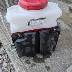 除草散布機の画像