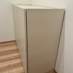  ニトリ　
6枚ドアキャビネットの画像