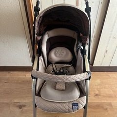 コンビ ☆ ハイシートベビーカー ☆ ネムリエ オート4キャス UE-630 ☆ 清掃済みの画像