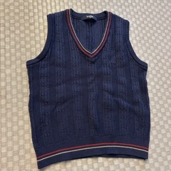 グリーンベア　制服の画像