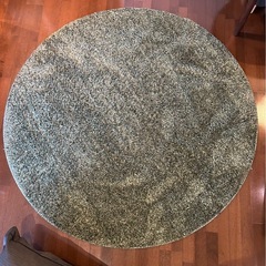 ニトリ　丸型カーペット　ラグ　グリーン