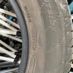 195/65Ｒ15夏タイヤの画像
