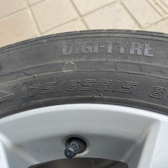 アクア純正　タイヤホイール　15×5J 175/65R15
の画像