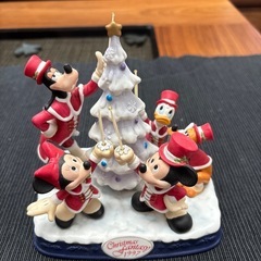 ディズニー　フィギュア