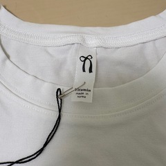 ⭐️値下げしました⭐️【新品】韓国　Tシャツ レディースの画像