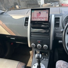 審査なし自社ローンあります！日産　エクストレイル　修復歴なし　車検2年付　平成20年式　走行12万キロ　HDDナビ　テレビの画像