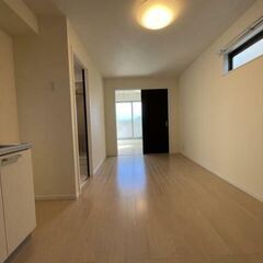 🔥Up賃貸🔥【２面採光角部屋WinC付ネット無料】🔥綺麗な築浅『...
