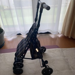 シルバーカーの画像