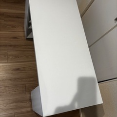 収納付きキャスター付きホワイトデスク（幅108.5cm）の画像