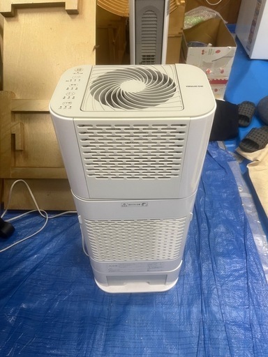IRIS OHYAMA 除湿機 サーキュレーター付き スタンド型