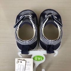 最終お値下げ😊 子供用☆14.0sizeスニーカー(新品未使用✨)の画像