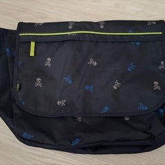 GAP肩掛け斜め掛けバッグの画像
