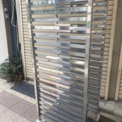 厨房器具　ステンレストレイラック　パンラック　キャスター付き20段