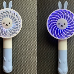 ★給電ケーブルなし！かわいいウサギのレインボーに光る可愛いハンディファン（うさぎブルー/風量2段階/充電式/携帯/扇風機/ミニ扇風機） の画像
