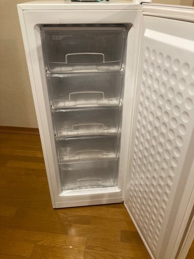 冷凍庫　
ALLEGIA AR-BD146 2022年製 138ℓ