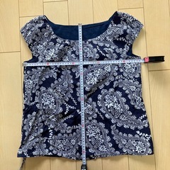 レディース　トップスの画像