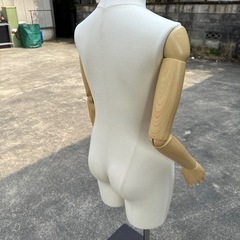 【在庫4台】【一台の値段】女性用マネキン　マネキン　腕は取り外し可能の画像