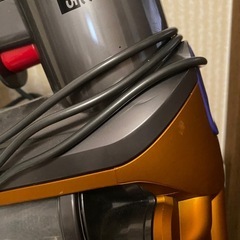 【ジャンク品】ダイソンDysonコードレスクリーナー　掃除機の画像