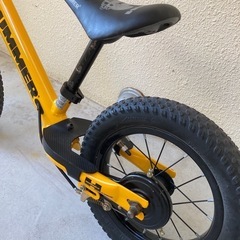 HUMMER  トレーニングバイクの画像