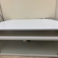SHARPテレビ32型とテレビ台セットの画像