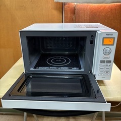 東芝 電子レンジ フラットテーブル 2019年製の画像