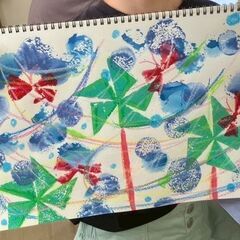 【アトリエべる国立教室】🌻ゴッホ風ひまわり❗️アーティストデビュー🌟٩( ᐛ )و🎨の画像