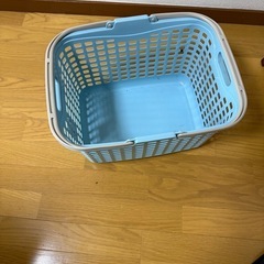 洗濯カゴの画像
