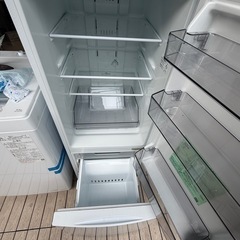TOSHIBAノンフロン冷凍冷蔵庫GR-U 15BS の画像