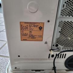 石油ファンヒーター ストーブの画像