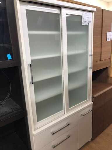 ★リユースのサカイ幸手店★ジモティ割あり★ SJ9726  食器棚  W88×D57×H175 クリーニング済み