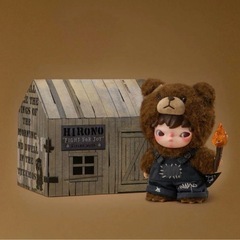 Hirono Living Wild Fight for Joy ぬいぐるみの画像