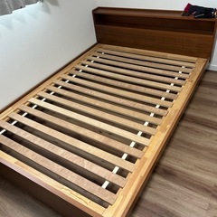 ウニコ ベッドフレームシングル