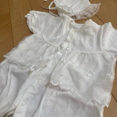 babyお洒落ロンパース＆ロンパース８枚　おもちゃ付の画像