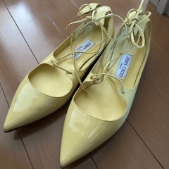 ジミーチュウ　パンプスフラット
