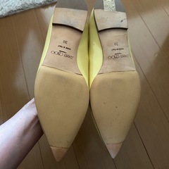 ジミーチュウ　パンプスフラット
の画像